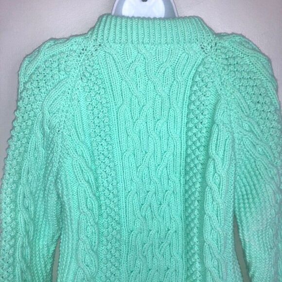 Womens Small Sweater Handmade Cable Knit Pullover Thick Mint Green NEW - Picture 7 of 7